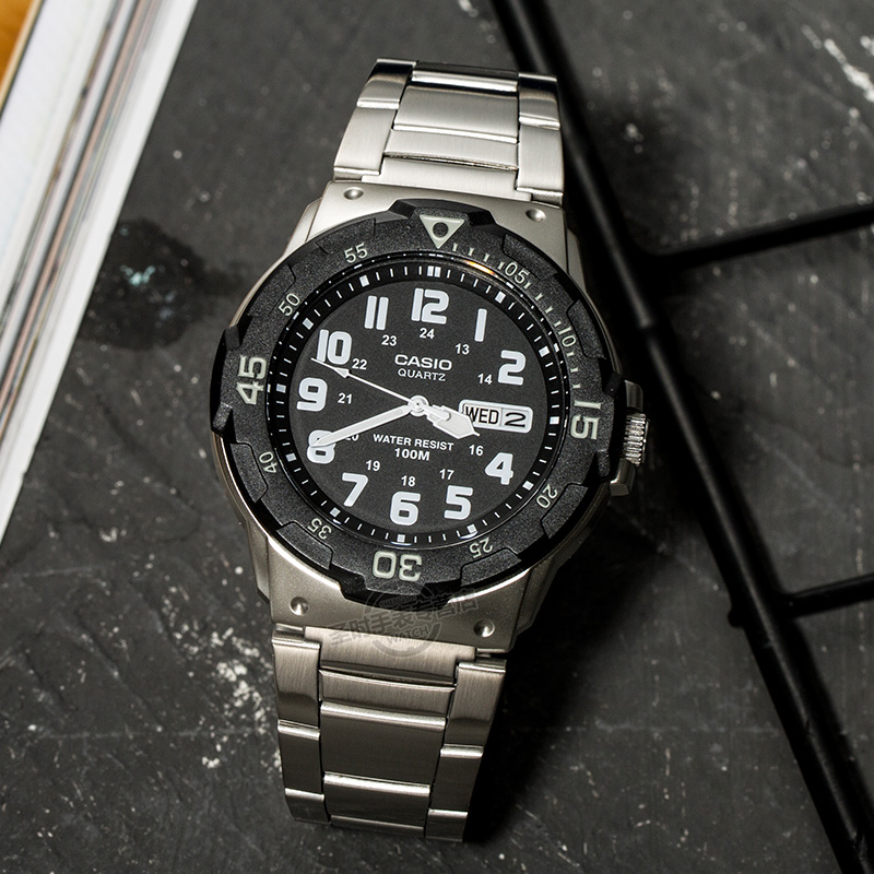 卡西欧儿童手表男指针式学生男表潮流运动手表女ins风童表mrw200h