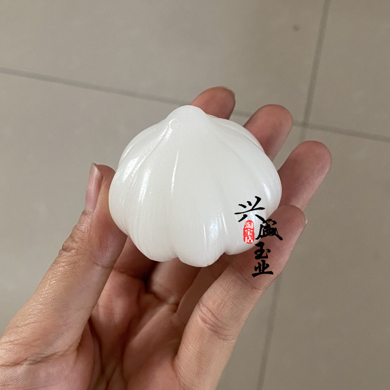 天然玉石蒜头手把件男女款文玩解压桌面摆件汉白玉大蒜把玩件手玩