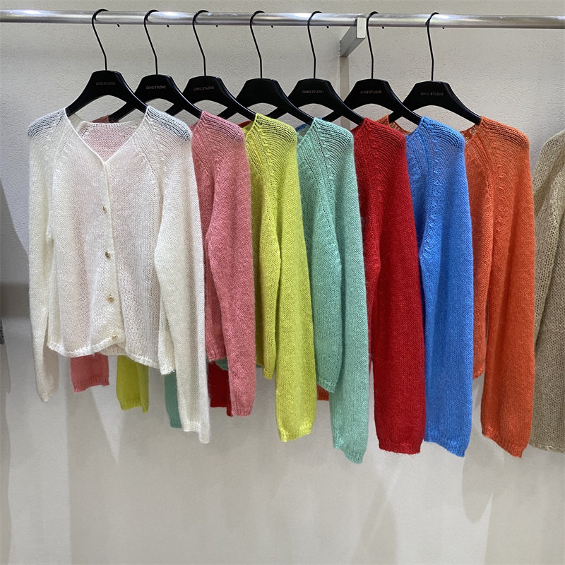 中式2026春温柔韩系风糖果色针织开衫女薄款金扣百搭减龄毛衣外套