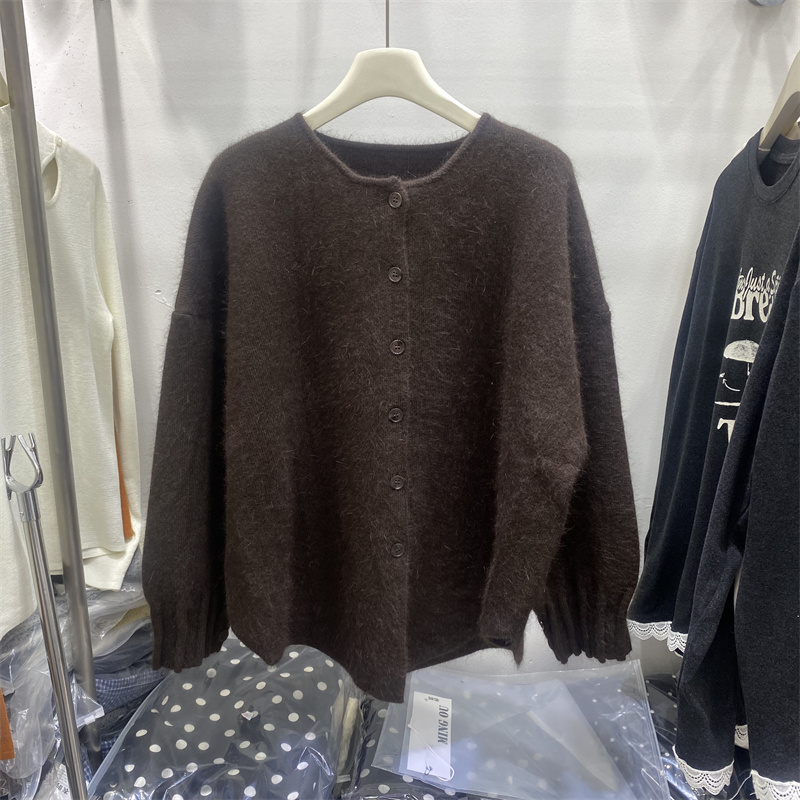 中式2025简约圆领针织开衫浣熊绒