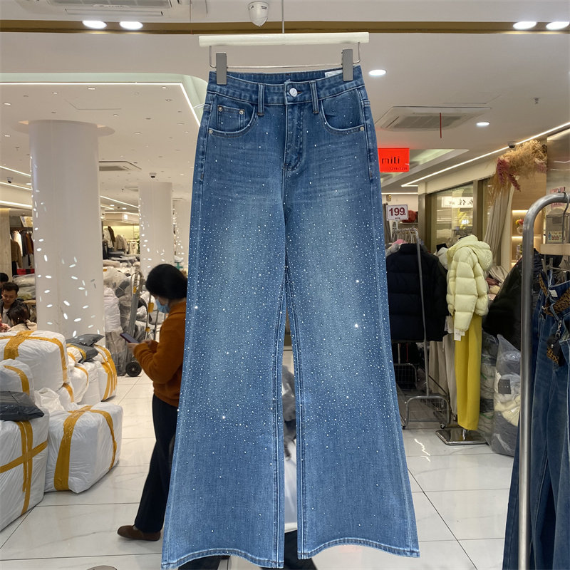 DMJ7286春款四面弹高腰微喇牛仔裤女蓝色显瘦亮钻设计休闲长裤