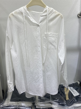 韩系2026新款连帽防晒衬衫女夏薄款宽松休闲长袖口袋设计白色上衣