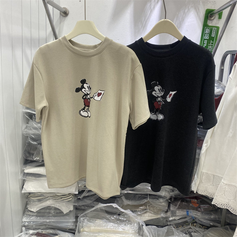 2025冬款卡通印花加绒短袖T恤