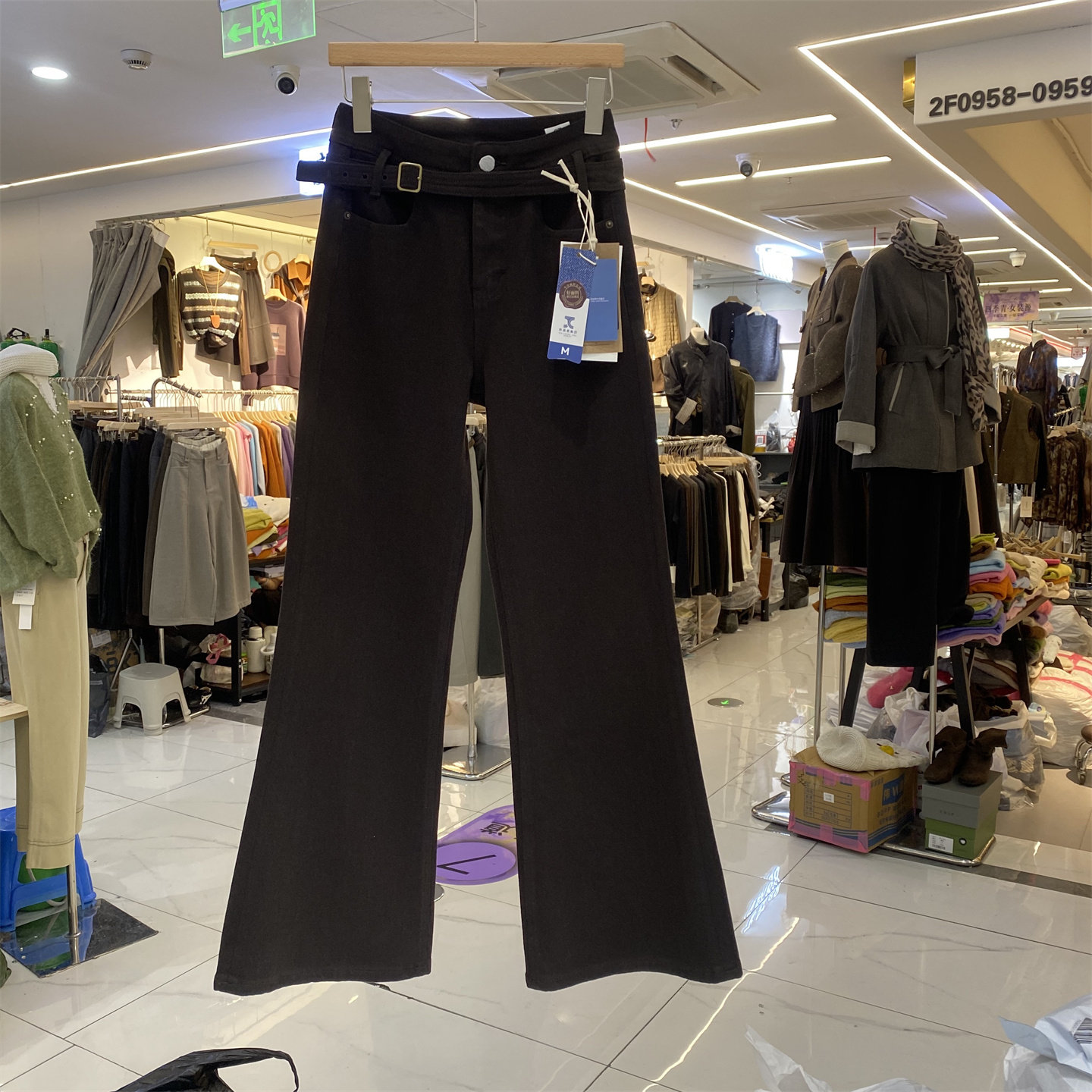 德绒高腰黑色四面弹显瘦牛仔裤