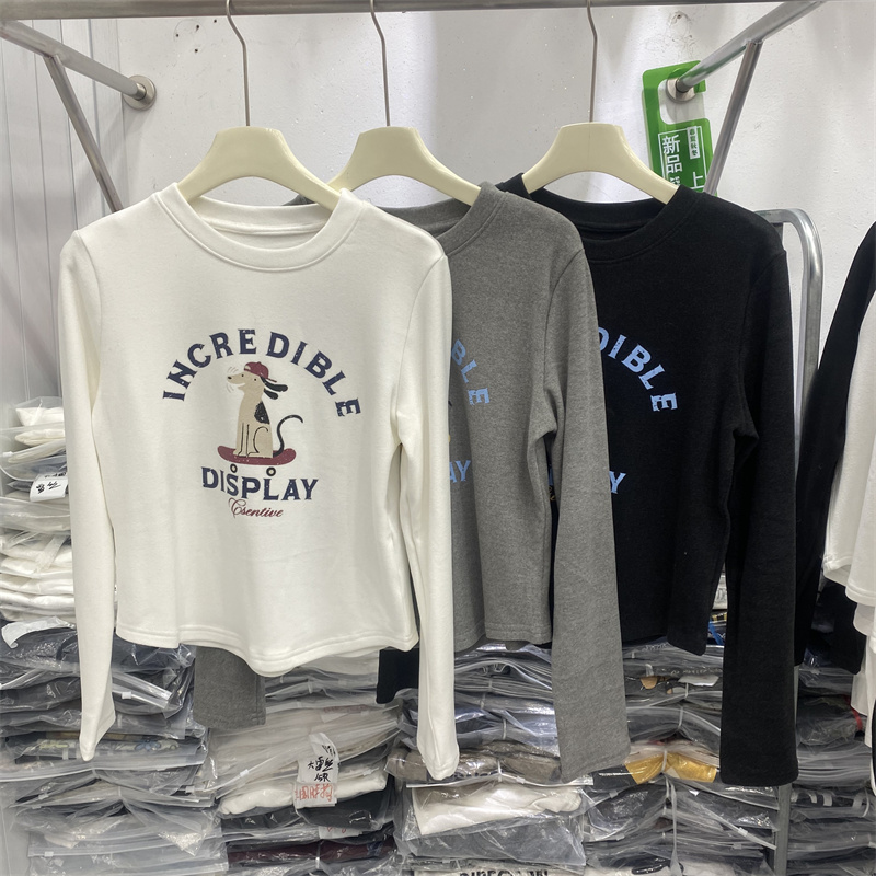 欧货2025女冬新款加绒圆领T恤