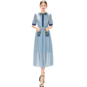 RM9016#蓝色法式复古泡泡袖水溶蕾丝刺绣拼接收腰连衣裙