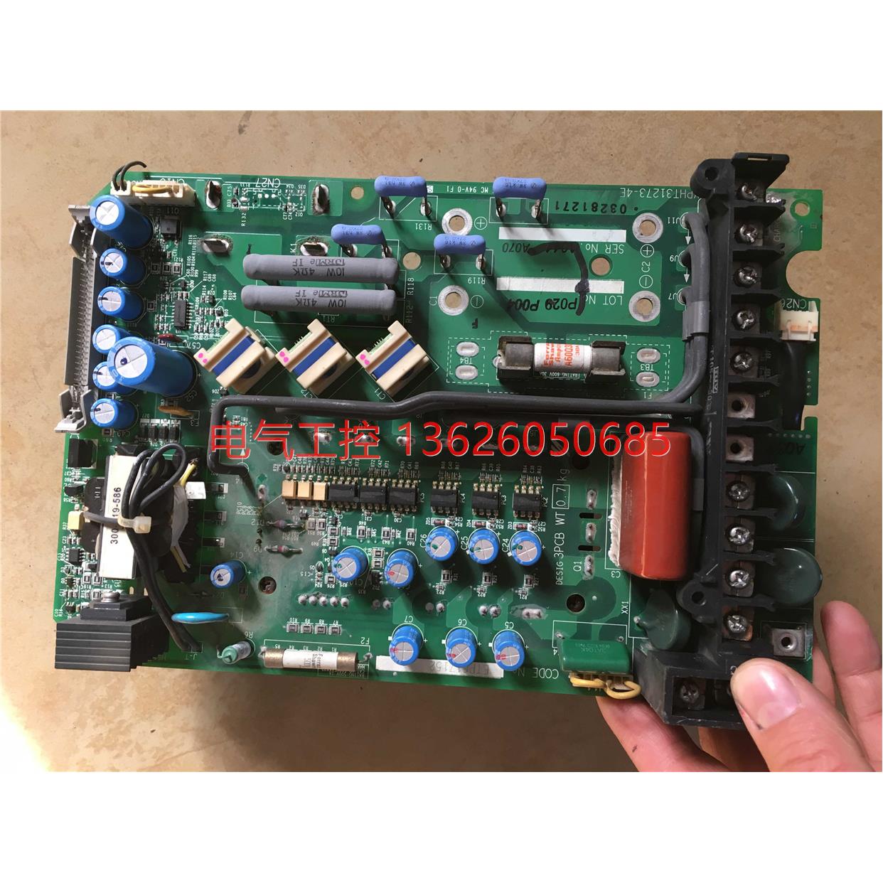【议价】拍前安川变频器F7系列7.5kw带模块底板电源板驱动板主板