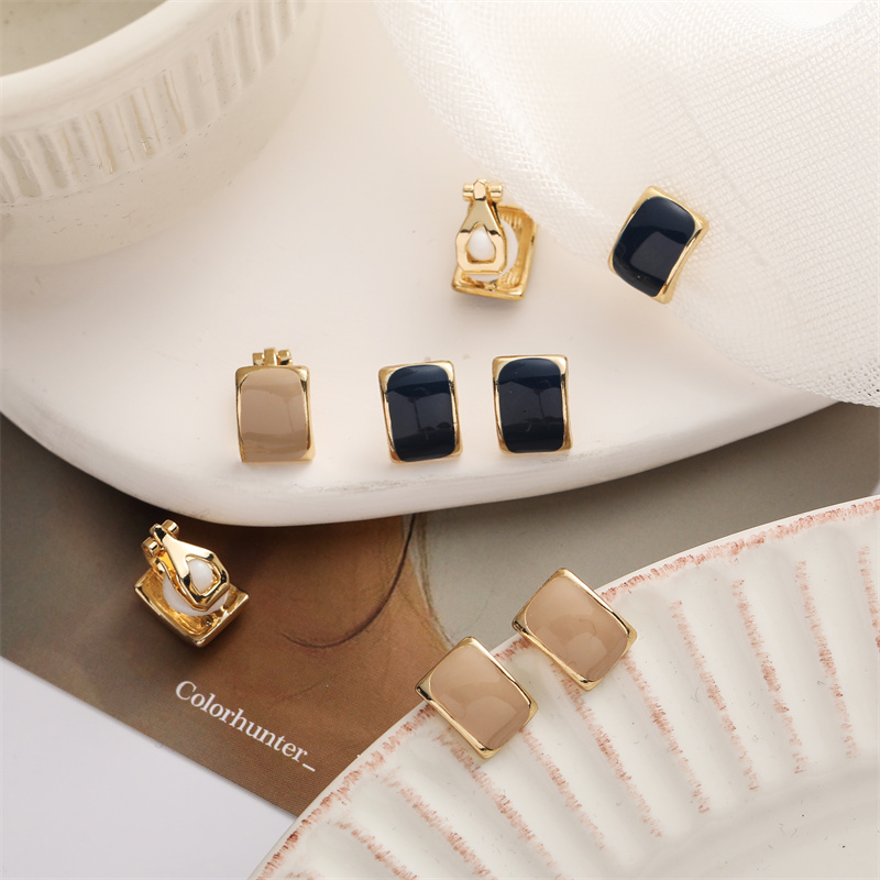 s925银针小巧精致米色滴油耳饰耳环韩国网红同款小众几何耳钉耳夹