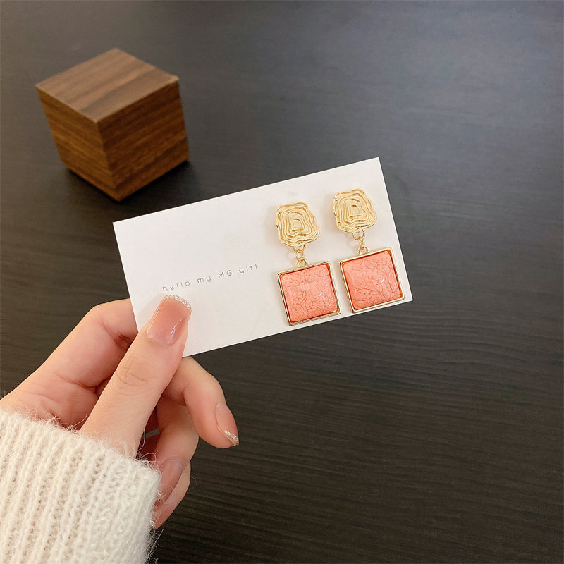 克莱因蓝s925银针夸张几何耳饰耳钉女东大门时尚简约百搭小众耳环