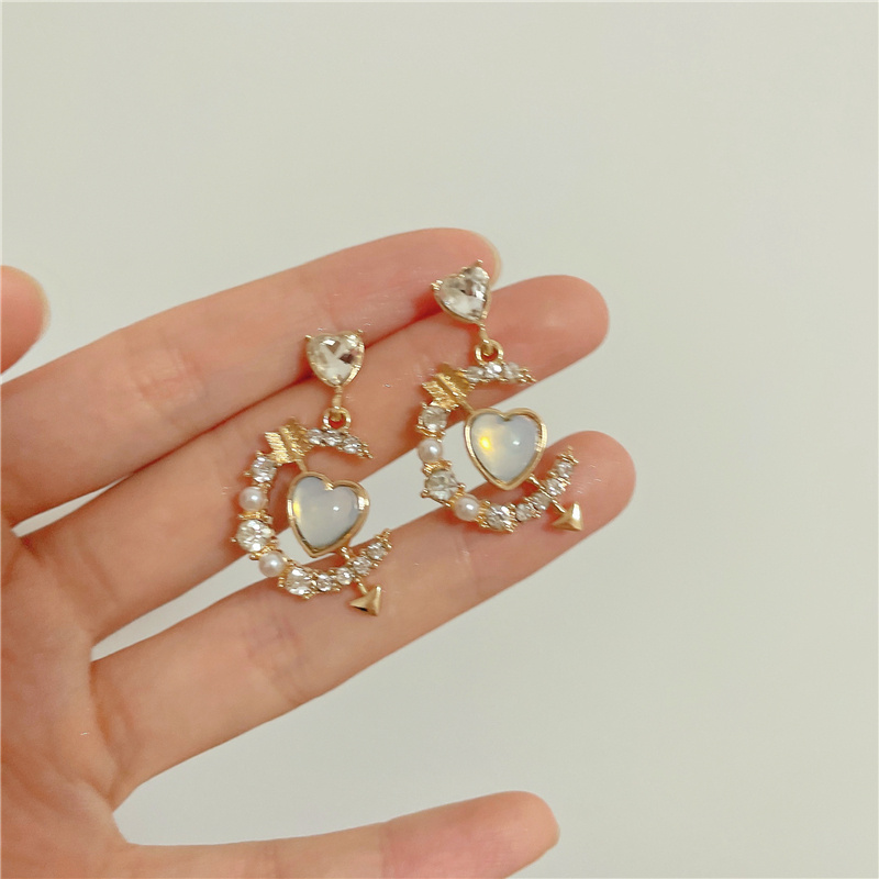 其他合金日韩水钻女耳饰