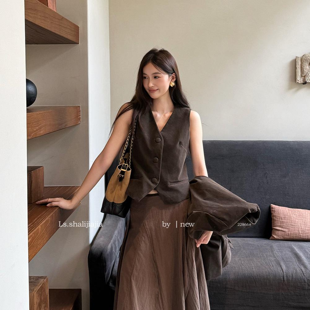 LS述致设计感文艺复古背心马甲女