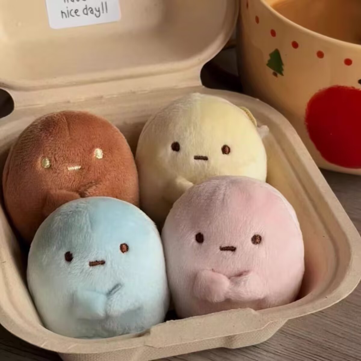 新品角落生物三色圆子手玉粉圆蓝圆黄圆可爱玩偶挂件送好朋友礼物