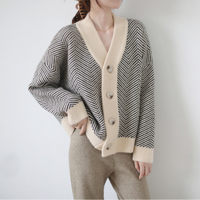 恒源祥秋冬季人字纹针织衫外套女韩版宽松慵懒风条纹开衫女毛