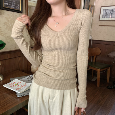 恒源祥实拍秋冬毛衣韩版修身v领气质百搭安迪绒针织长袖上衣内搭