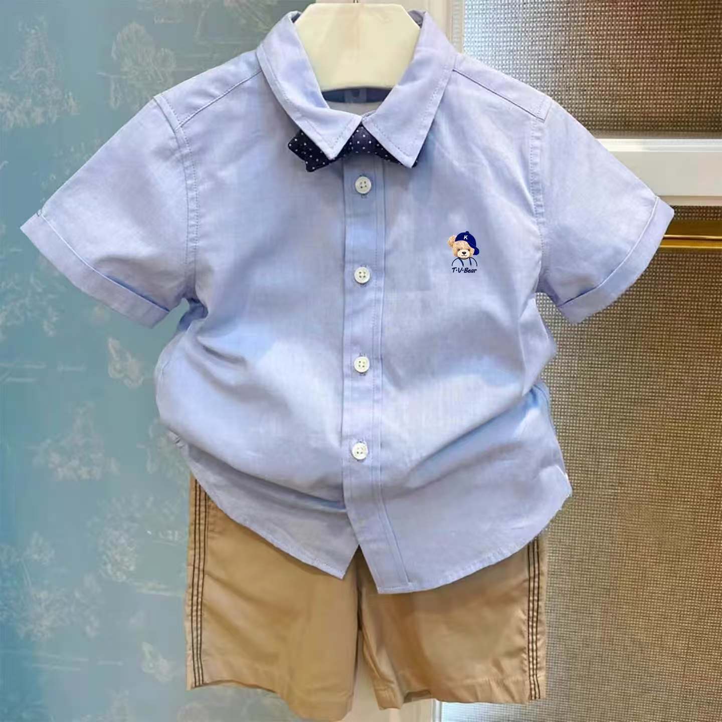 chris童装2026夏季新款男童中大童装纯棉蓝色短袖衬衫带领结休闲图片