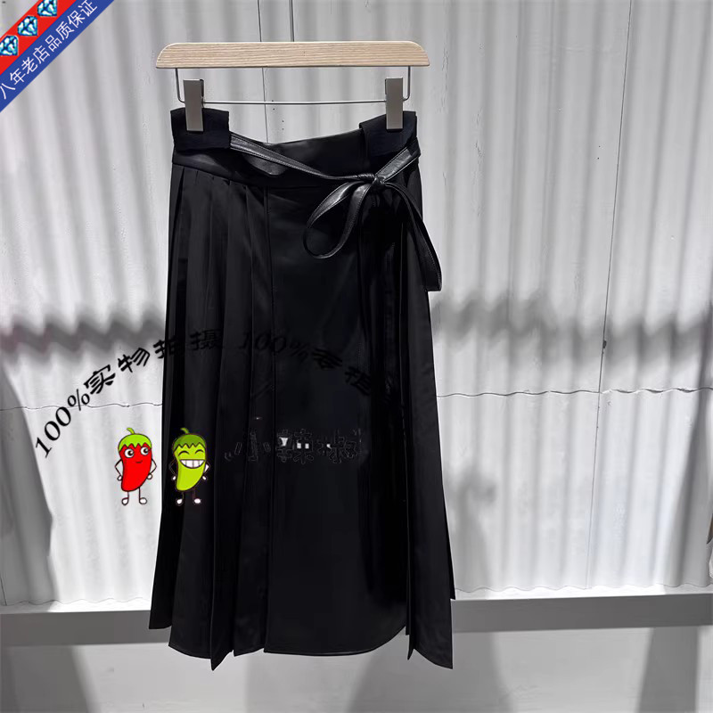 百褶半身裙女复古拼接皮质伞裙B