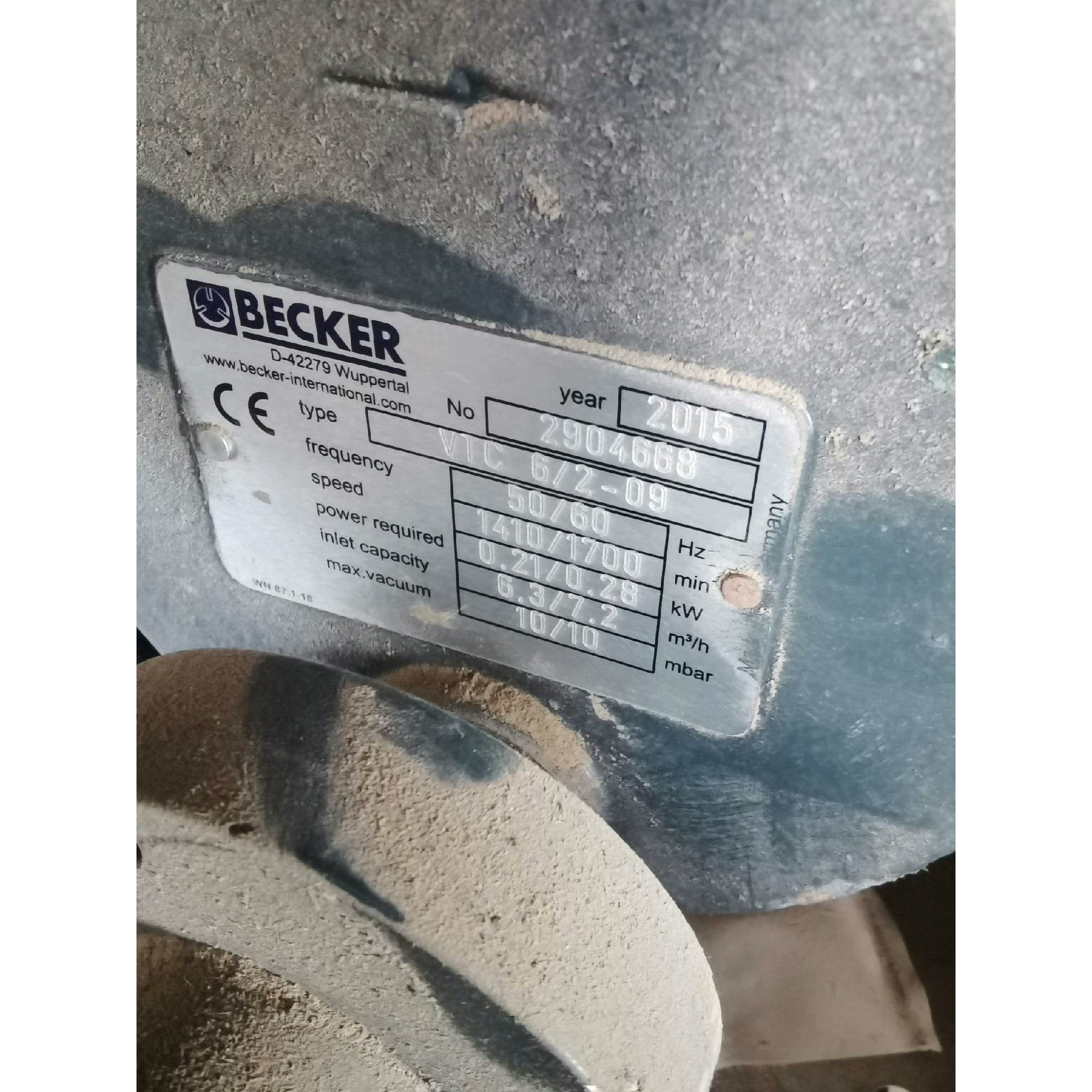 【议价】BECKER贝克真空泵VTC6/2-09功能正常