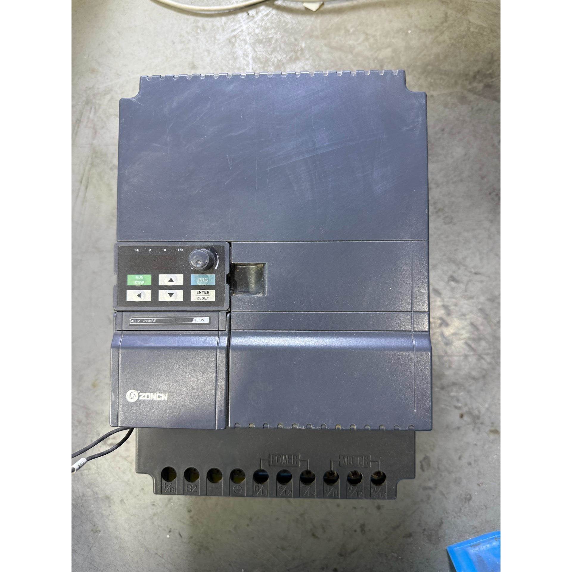 【议价】拆机众辰变频器 Z2400-15G/18.5P