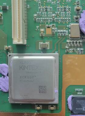 【议价】赛灵思，一个XCKU3P-FFVB676，两个AD9370B