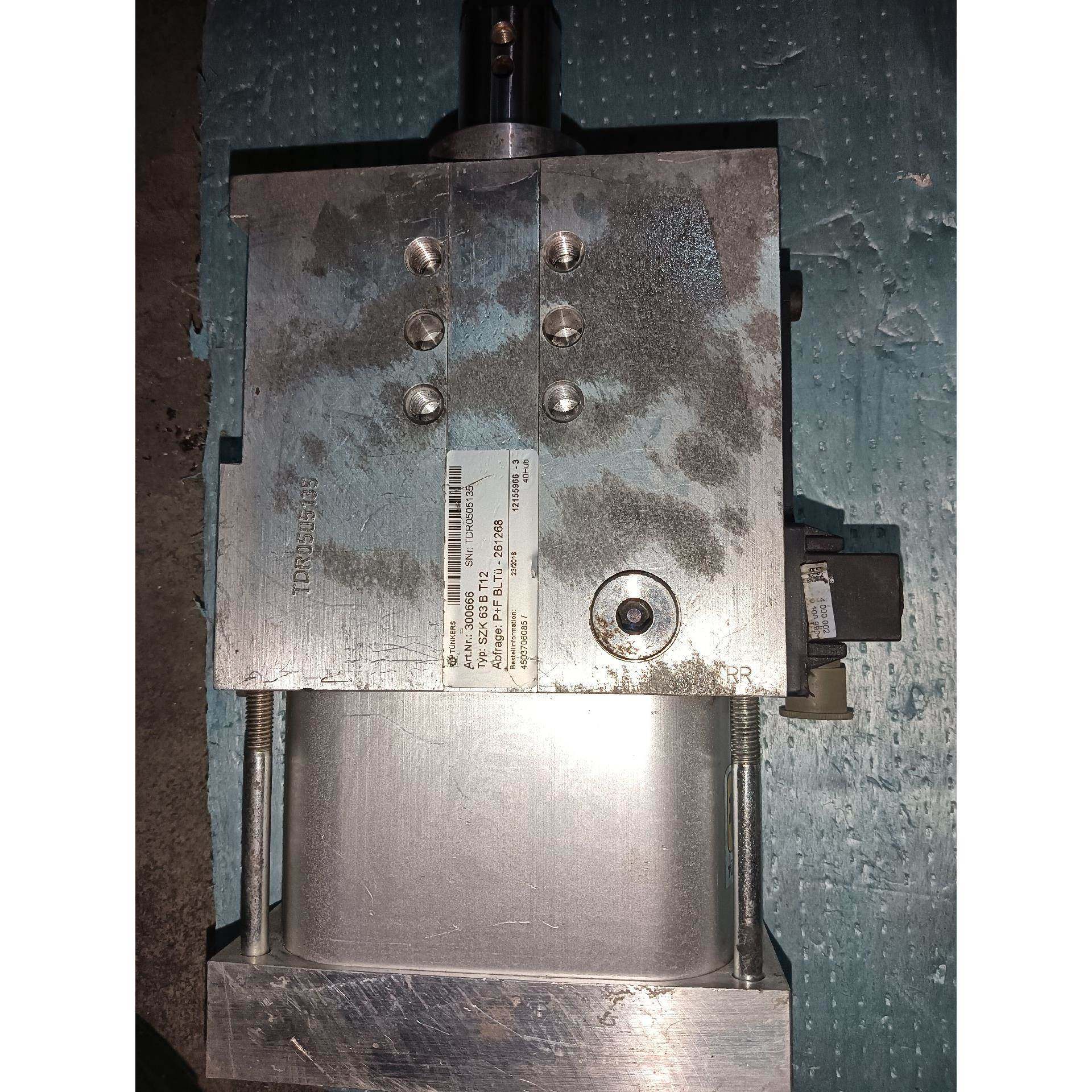 【议价】拆机TUNKERS气缸SZK 40 B T12 300508