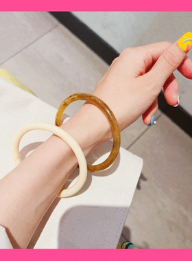 精致高级感戒指白色复古手镯