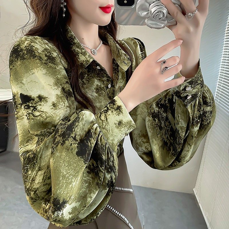 2025春款国风上衣女复古水墨印花翻领衬衫高级显瘦灯笼袖雪纺衬衣