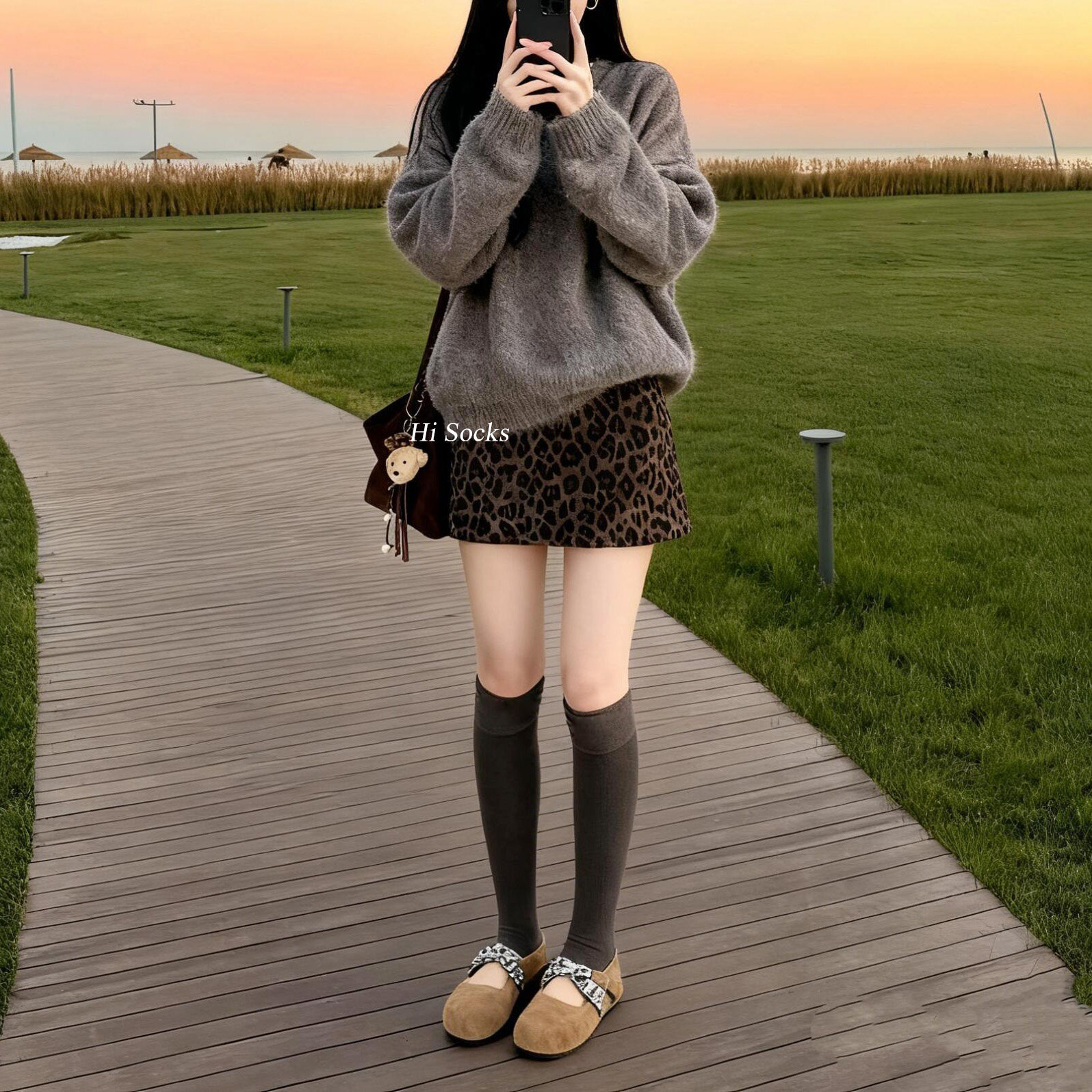 小腿袜女中筒棉袜潮ins黑白jk日系长筒袜高筒袜及膝过膝袜堆堆袜