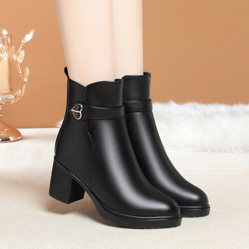 意尔康2025冬季新款女棉鞋正品真皮女鞋羊毛保暖短靴女靴皮鞋大码,女鞋,时尚雪地靴,淘宝优惠券,粉丝福利购,淘宝优惠卷