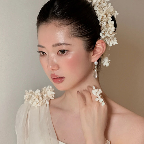 韩式优雅新娘花朵发饰