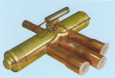 原装三花12P四通换向阀中央空调热泵四通阀制冷设备 12匹换向阀图片