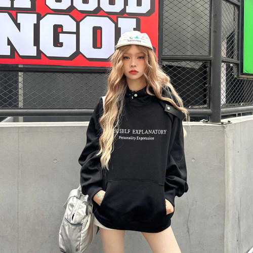 设计感可拆卸皮扣连帽卫衣女外套