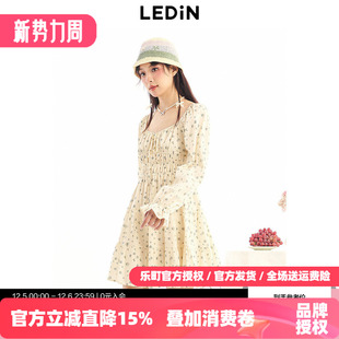 乐町春季 浪漫抽褶连衣裙显瘦裙子C1FAE1526 新款