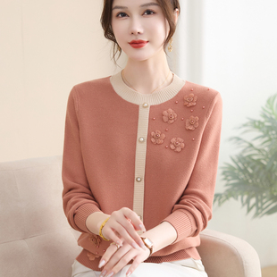 妈妈秋装新款洋气针织打底衫2025中老年女装上衣秋冬长袖时尚毛衣