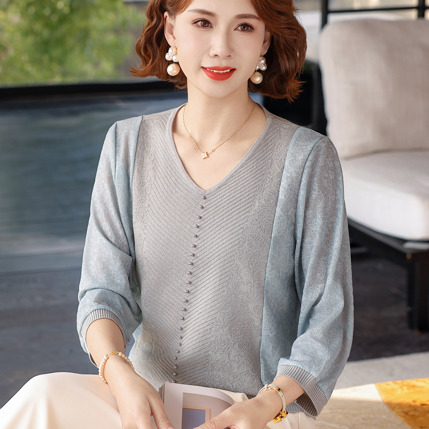 妈妈春装V领针织打底小衫中老年女装春秋洋气上衣七分袖T恤薄款