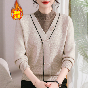 加绒保暖毛衣中老年女冬季 加厚针织打底衫 内搭上衣 新款 妈妈秋冬装