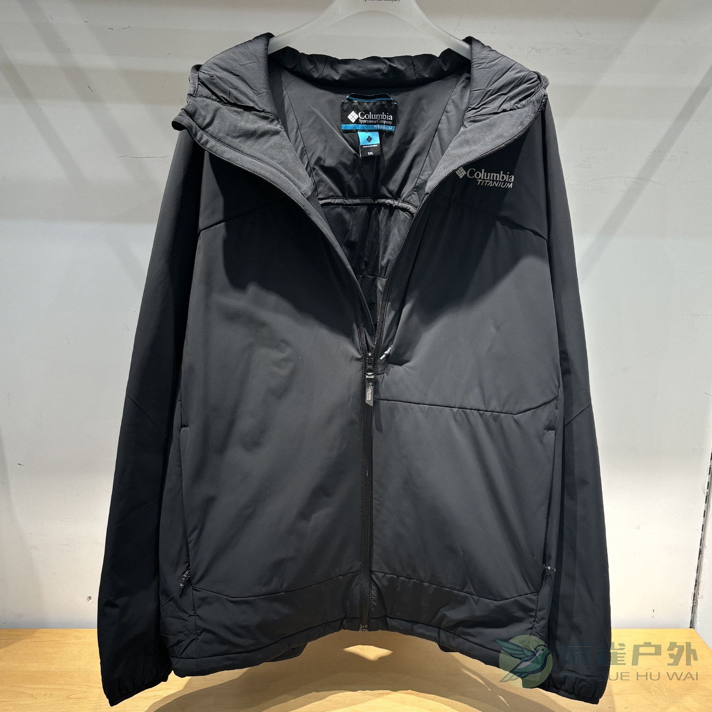 哥伦比亚男子户外防水夹棉冲锋衣