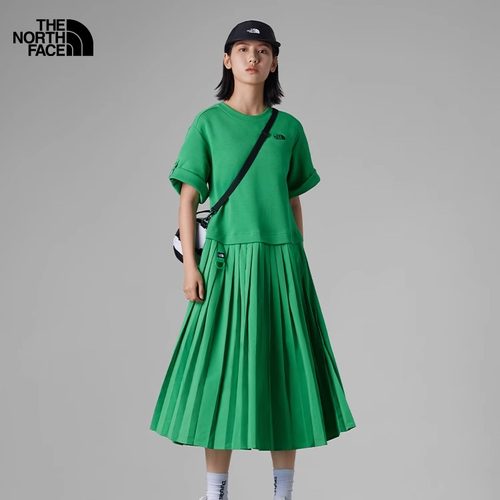 北面UE户外女时尚百褶裙连衣裙