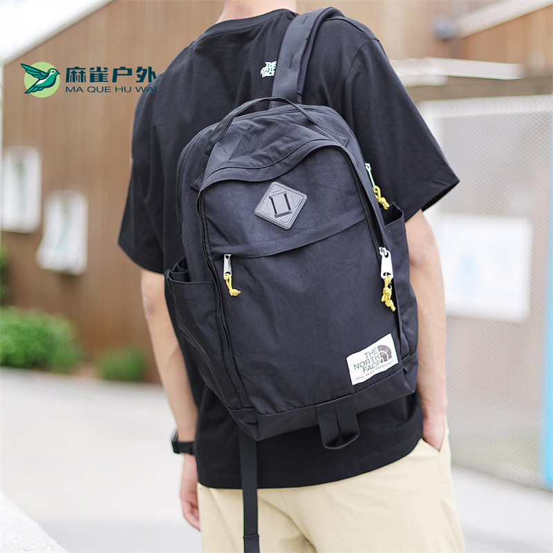 北面户外通勤16L徒步旅行双肩包