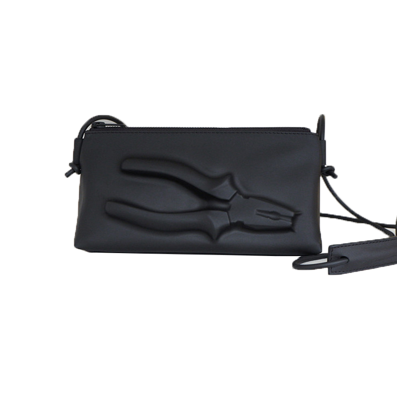 pomch vf triangle原创设计师时尚工业风三角包钳子包包  男包