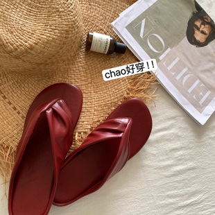 度假风踩屎感凉鞋 小众红色人字拖女夏季 时髦设计师款 自留强推