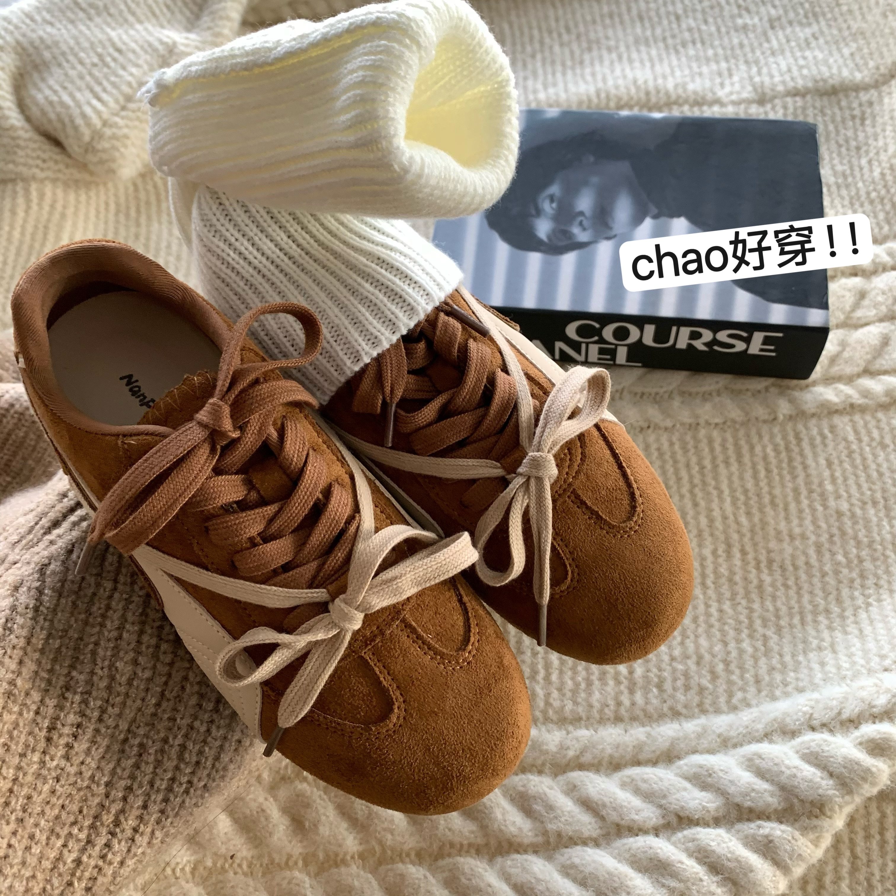 像芭蕾舞鞋的德训鞋~INS时髦系带平底板鞋运动休闲阿甘德训鞋女潮,女鞋,德训鞋,淘宝优惠券,粉丝福利购,淘宝优惠卷