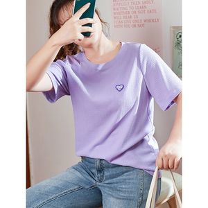 MsShe加大码女装新款时尚宽松爱心章仔贴皱感T恤M2204049