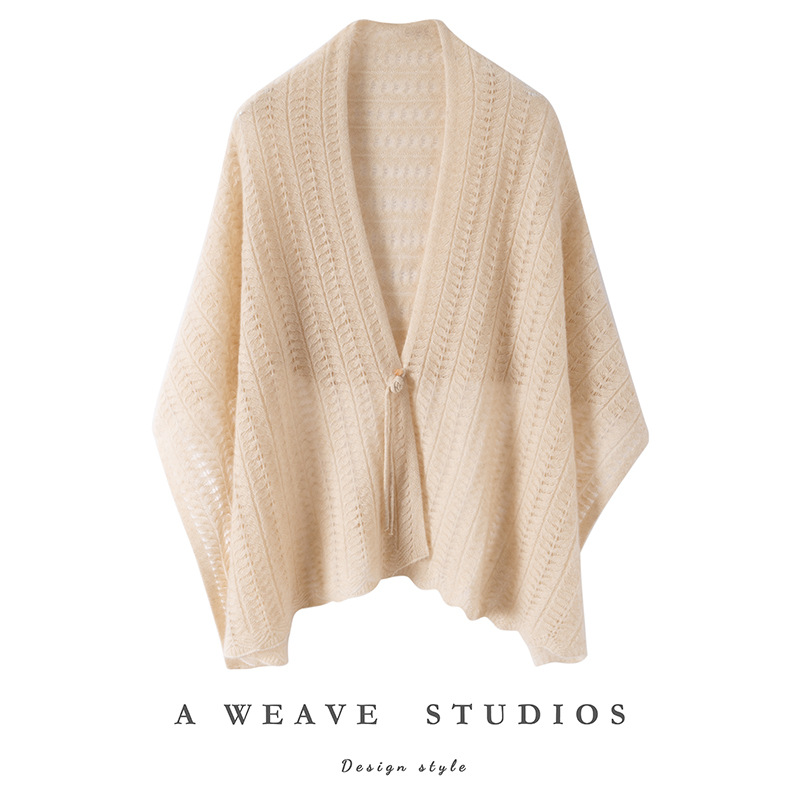 女式山羊绒衫针织披肩盘扣无袖外搭镂空提花纯色围巾复古民族风衫