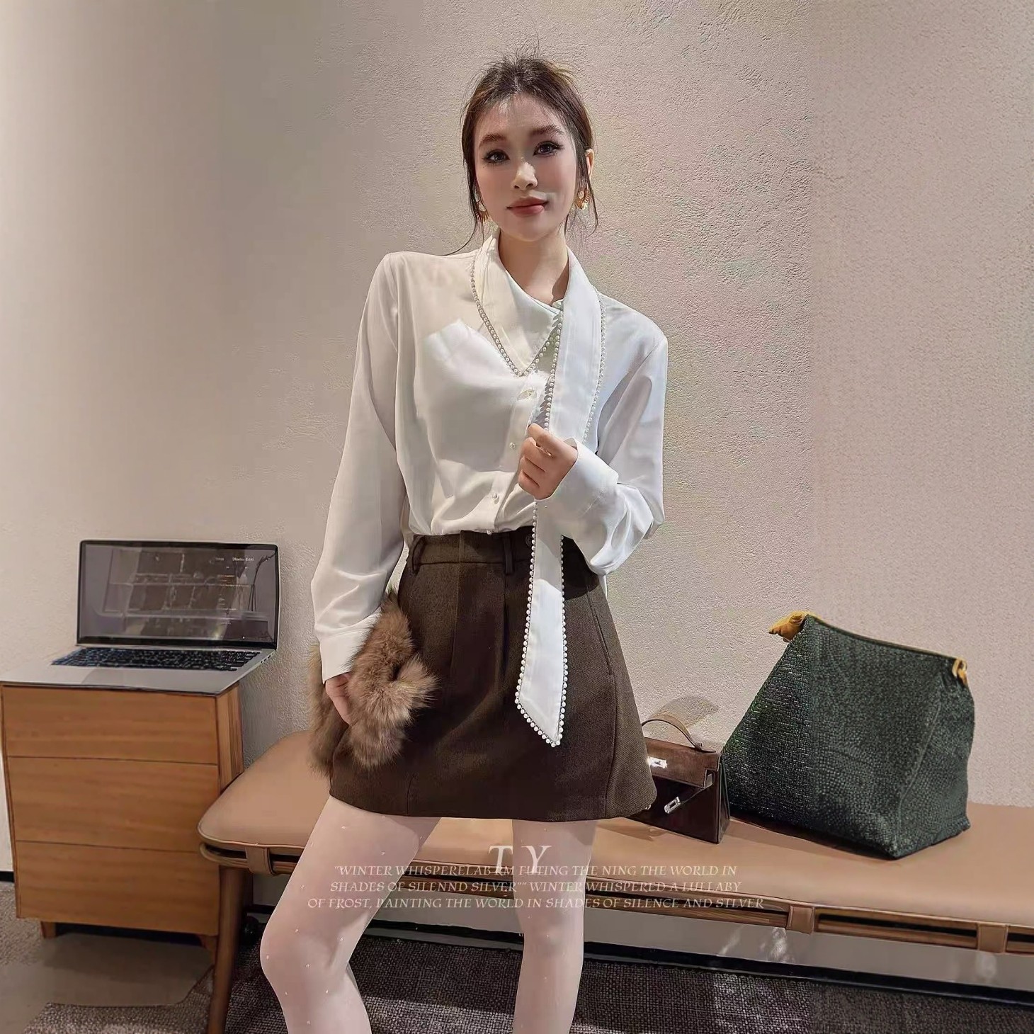 钉珠不对称领带衬衫女高级感2025