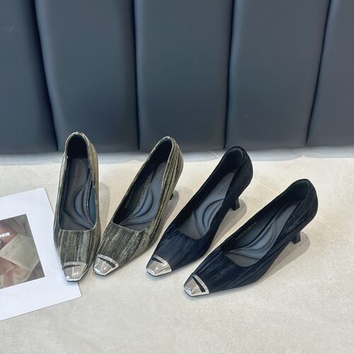 MissBeney滨莉小姐高跟鞋新款感金属头老钱风细跟单鞋百搭职业鞋