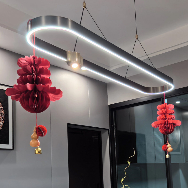 2026春节客厅吊顶春字蜂窝球灯笼