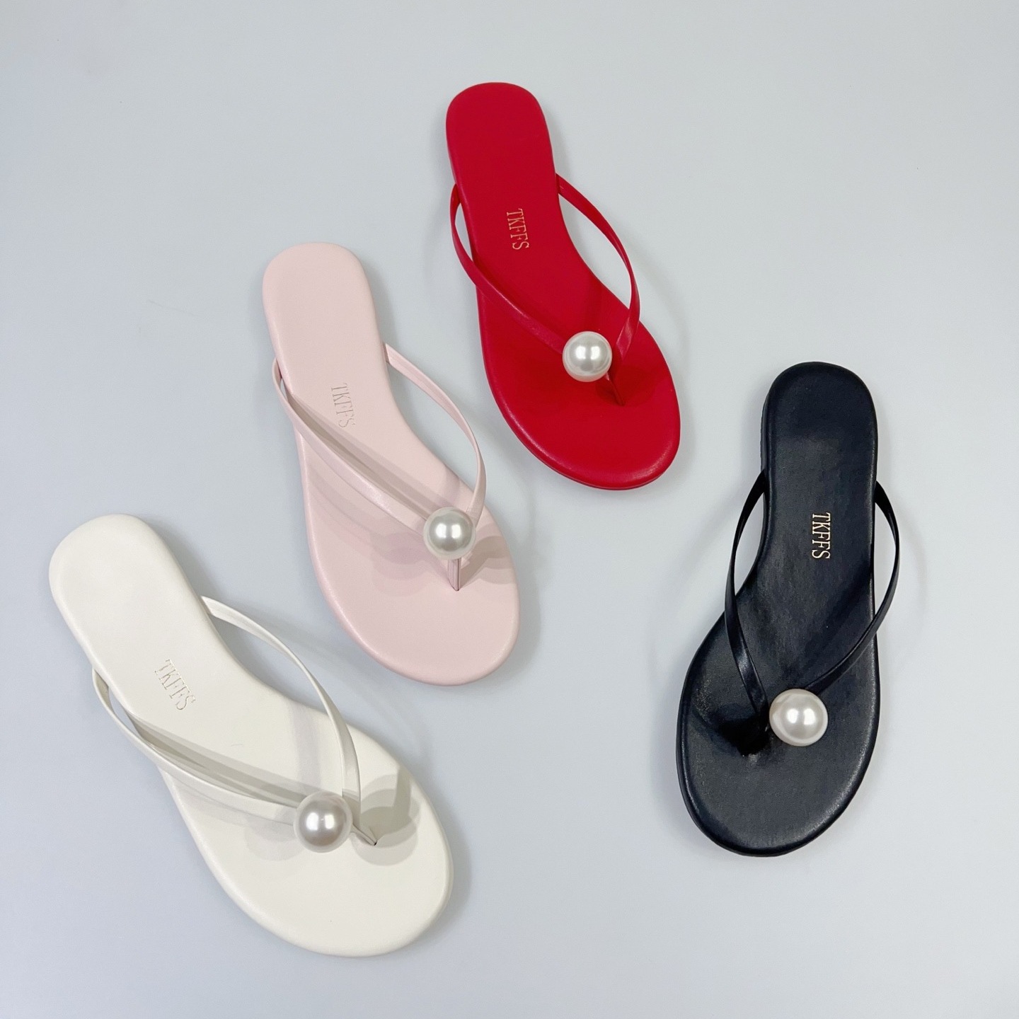 25新款小众TKEES人字沙滩拖简约大珍珠装饰夹角拖鞋时尚休闲百搭