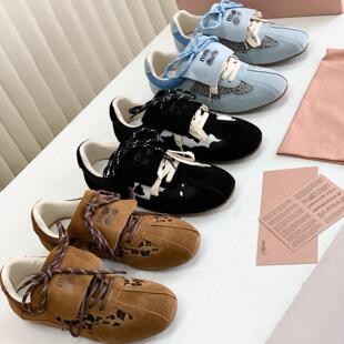 25新款miu家时尚休闲运动阿甘鞋真皮系带豹纹拼接德训鞋舒适百搭