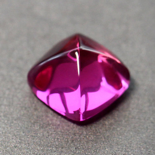 糖塔裸石正方形玫红色碧玺戒面