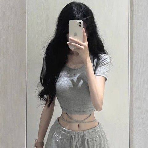 美式绑带设计感辣妹正肩刺绣短袖t恤女夏季紧身别致独特短款上衣,女装/女士精品,T恤,淘宝优惠券,粉丝福利购,淘宝优惠卷